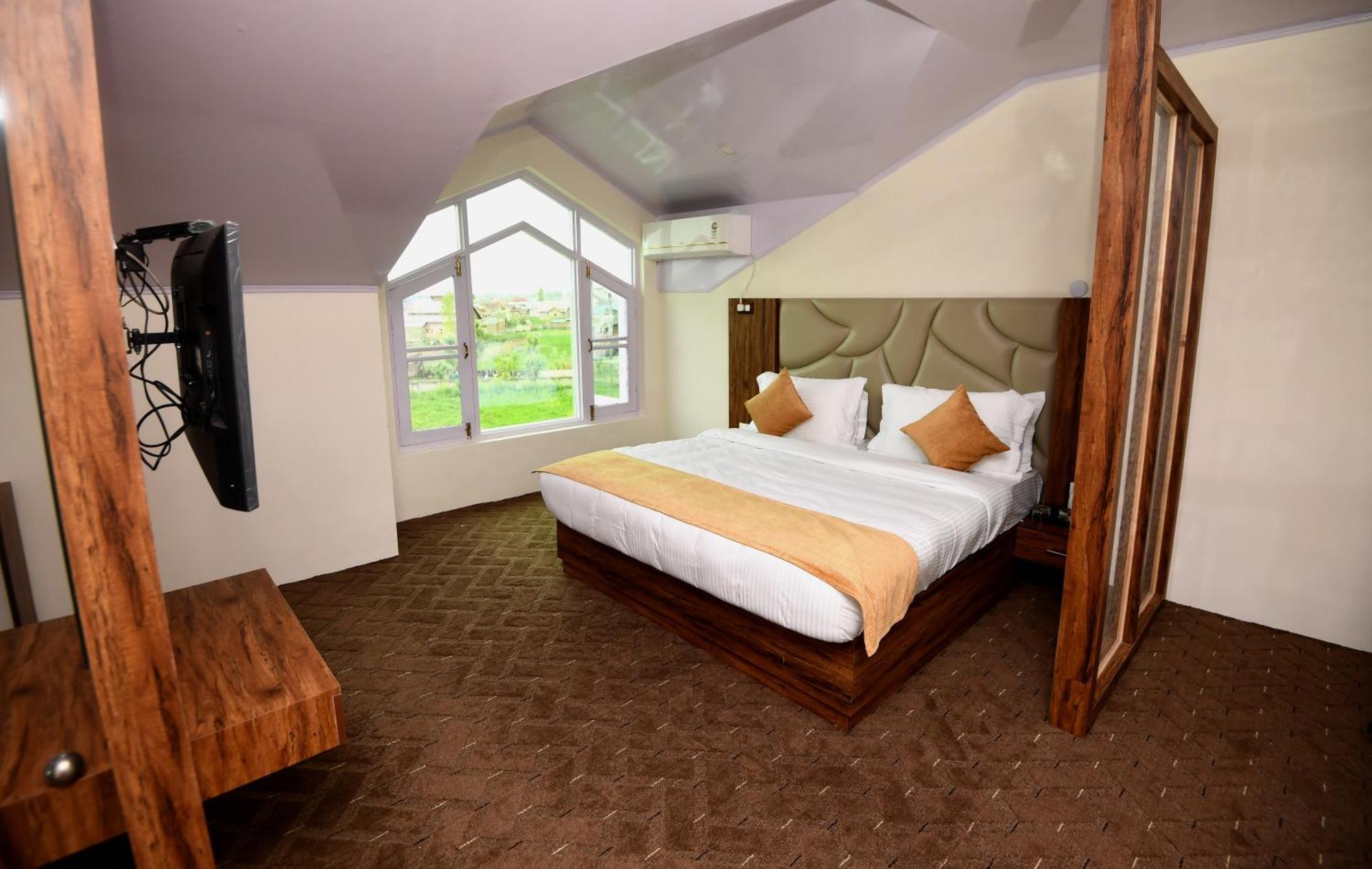 Jf Green Resorts - Near Srinagar Airport Ngoại thất bức ảnh